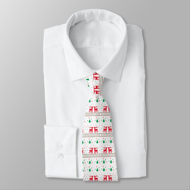 Christmas themed pattern tie (Tied)