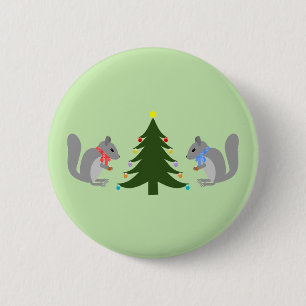 Christmas Tree Decorating Squirrels 6 Cm Round Badge