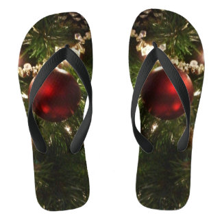 Christmas Tree I Holiday Pretty Green and Red Jandals