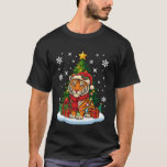 Christmas Tree Tiger Lighting Santa Hat Xmas Famil T-Shirt<br><div class="desc">Christmas Tree Tiger Lighting Santa Hat Xmas Family Women</div>