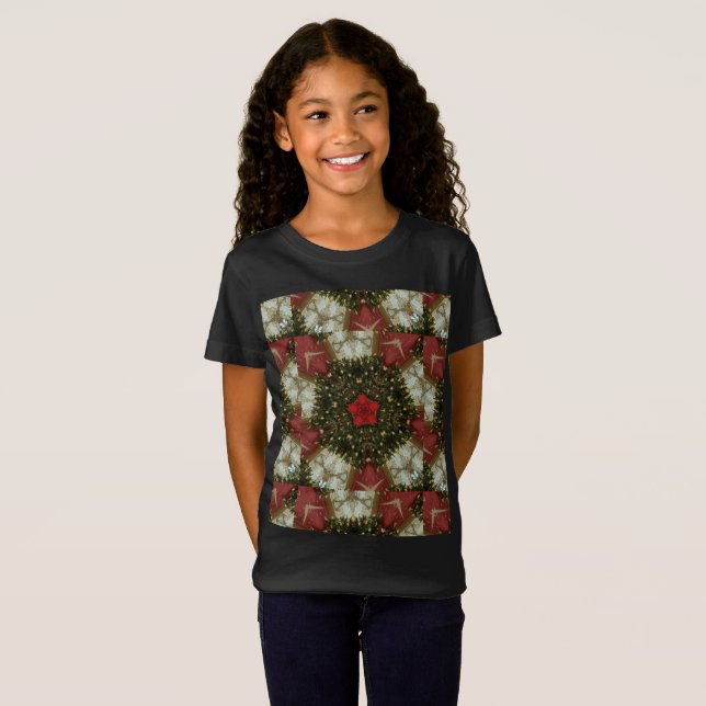 Christmas Wreath Red Green Gold with Red Star T-Shirt (Front Full)