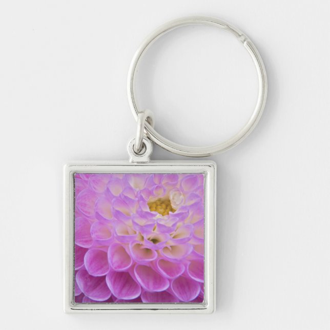 Chrysanthemum flower decorating grave site in key ring (Front)