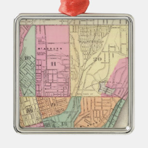 Cincinnati, Ohia Metal Tree Decoration