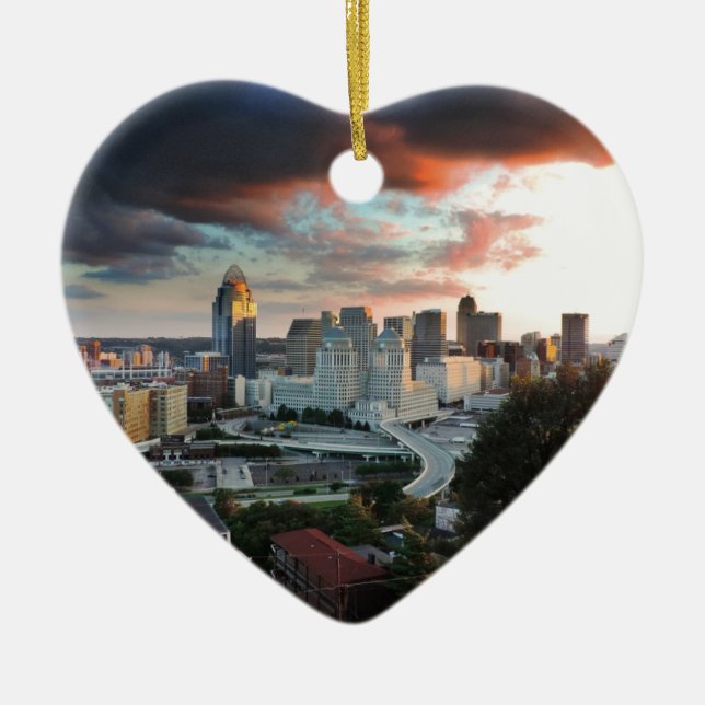 Cincinnati skyline at sunset ceramic tree decoration (Front)