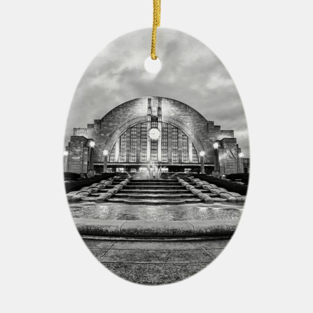 Cincinnati Union Terminal Ceramic Tree Decoration (Front)