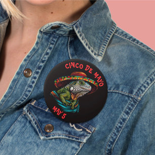 Cinco de Mayo Iguana Wearing Sombrero & Serape 7.5 Cm Round Badge