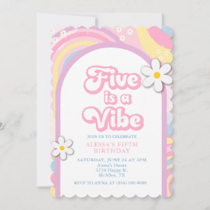 Cinco es una Vibra Groovy, Chica Retro Colores Pas Invitation