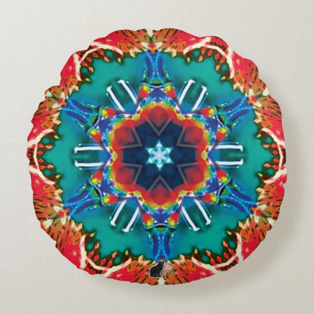 Cinnamon Kaleidoscope  Round Cushion (Front)