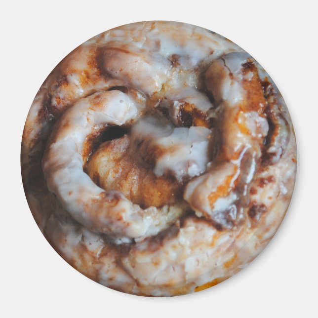 Cinnamon Roll Magnet (Front)