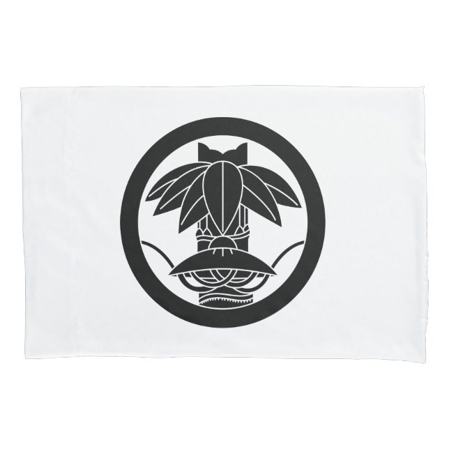 Circle Changed Bamboo Sasa Kasa Pillowcase (Front)