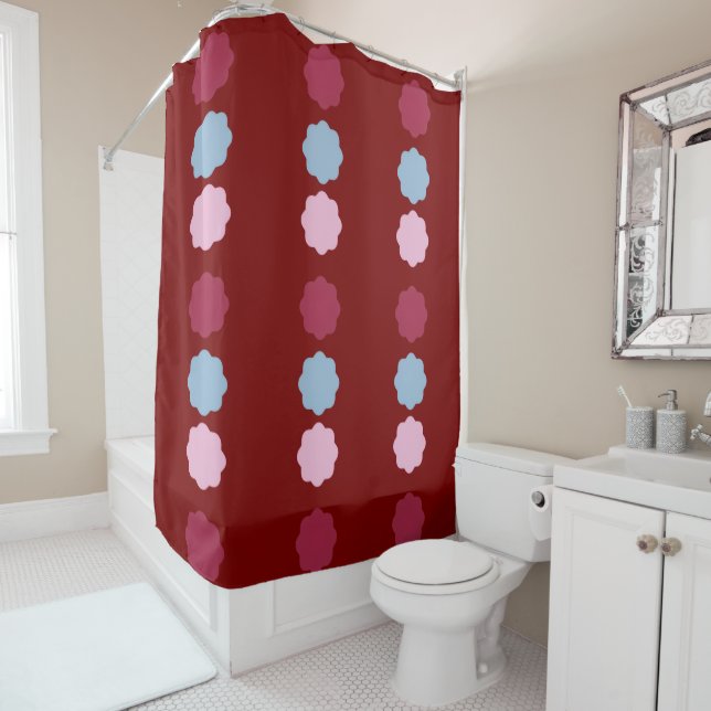 Circle Line Shower Curtain (In Situ)