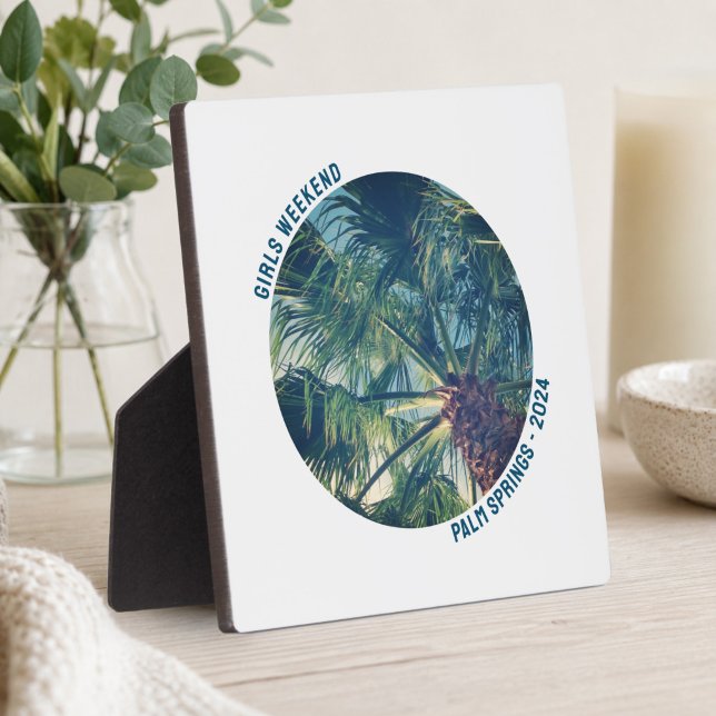 Circle Shape Girls Bachelorette Weekend Photo Plaque (Circle Shape Girls Bachelorette Weekend Photo Plaque)