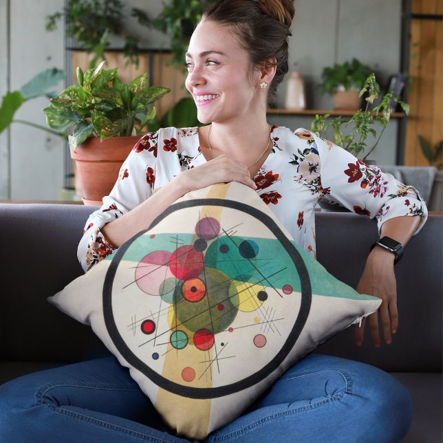 Circles in a Circle, Kandinsky   Cushion (Creator Uploaded)