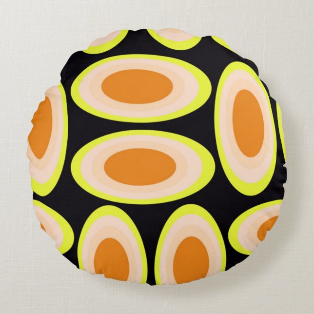 Circles Round Cushion (Front)
