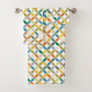Circular quartered pattern warm tone colours bath towel set