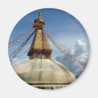 Circumambulating the Stupa Boudha Magnet