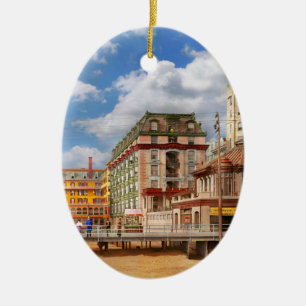 City - Atlantic City, NJ - The Dennis Hotel 1908 Ceramic Tree Decoration