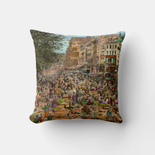 City - France - Les Halles de Paris 1920 Cushion