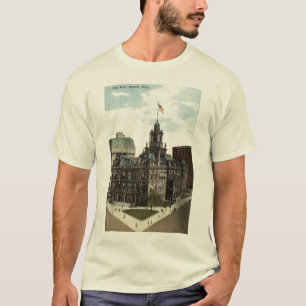 City Hall, Detroit, Michigan 1915 vintage T-Shirt