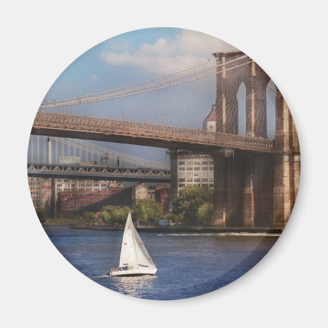 City - NY - Sailing under the Brooklyn Bridge Magnet (Front)