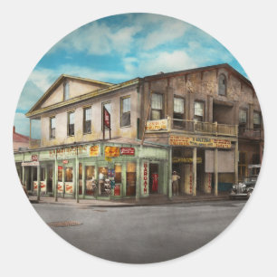 City - Victoria TX - The old Rupley Hotel 1931 Classic Round Sticker