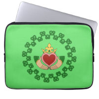 Claddagh and Green Knotwork