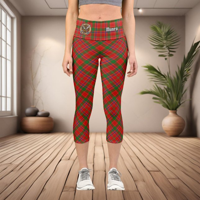 Clan Munro Crest over Tartan Capri Leggings (Creator Uploaded)