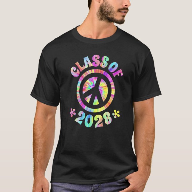 Class Of 2028 Graduate Future Graduation Peace Sig T-Shirt (Front)