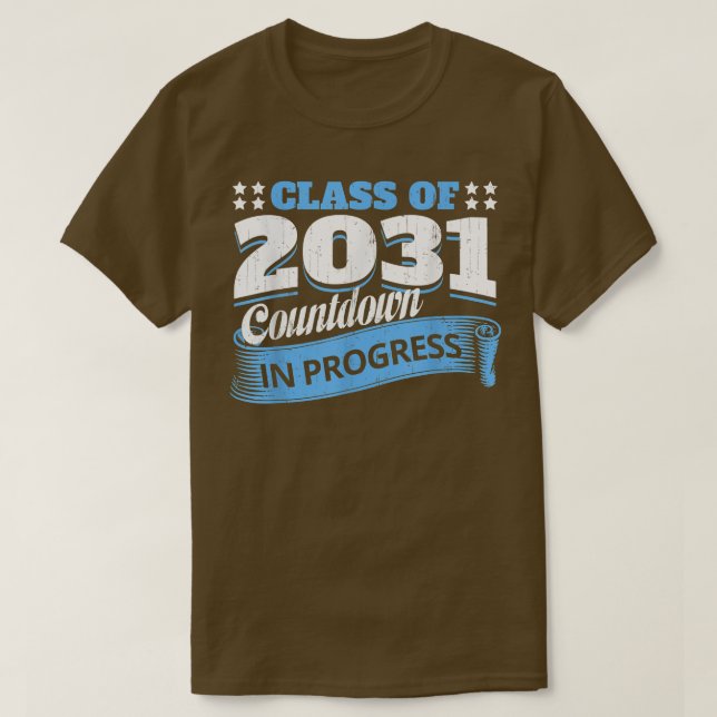 Class Of 2031 Countdown Funny Graduate Student Gra T-Shirt (Design Front)