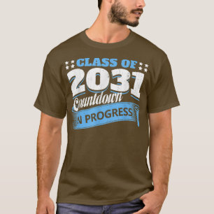 Class Of 2031 Countdown Funny Graduate Student Gra T-Shirt