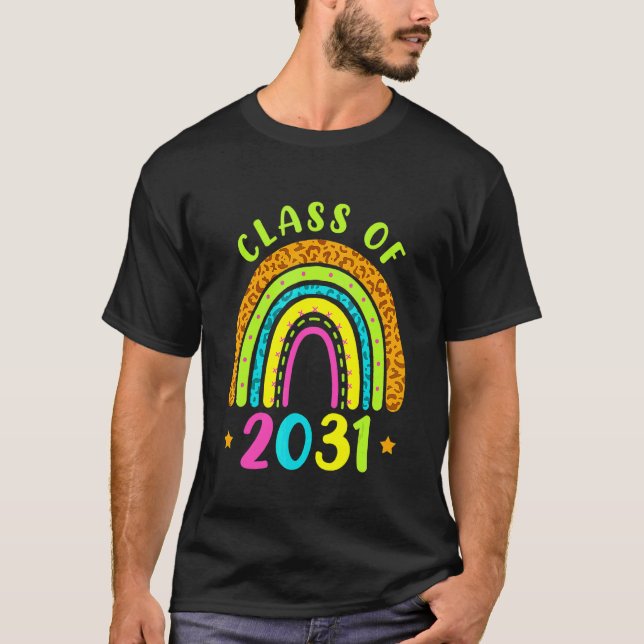 Class Of 2031 Leopard Rainbow Back To School Senio T-Shirt (Front)