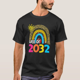 Class Of 2032 Kindergarten Pre K Grow With Me Grad T-Shirt