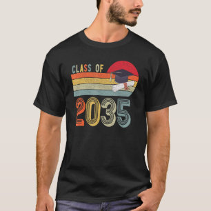 Class Of 2035 Grow With Me Pre K Graduate Vintage  T-Shirt