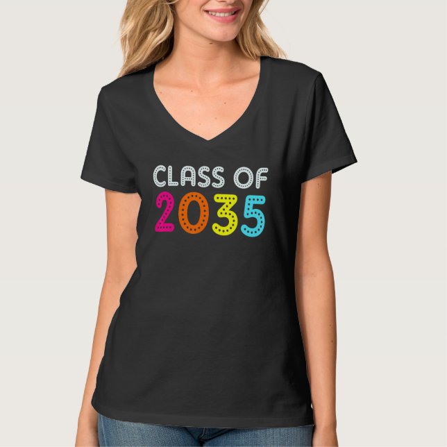 Class Of 2035 Kindergarten Pre k Grow with Me Grad T-Shirt (Front)