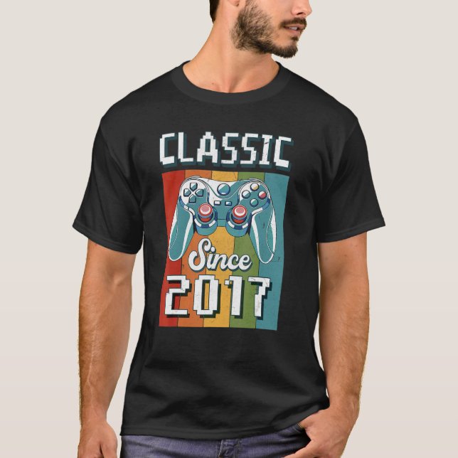 Classic 2017 5th Birthday Video Game Controller Ga T-Shirt (Front)