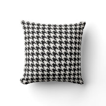 Classic Black and White Houndstooth