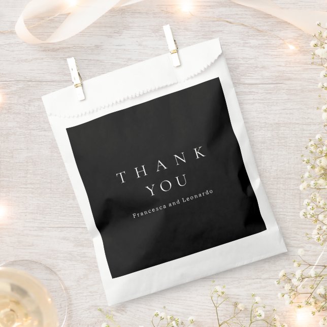 Classic Black Simple Wedding Favour Bags (Clipped)
