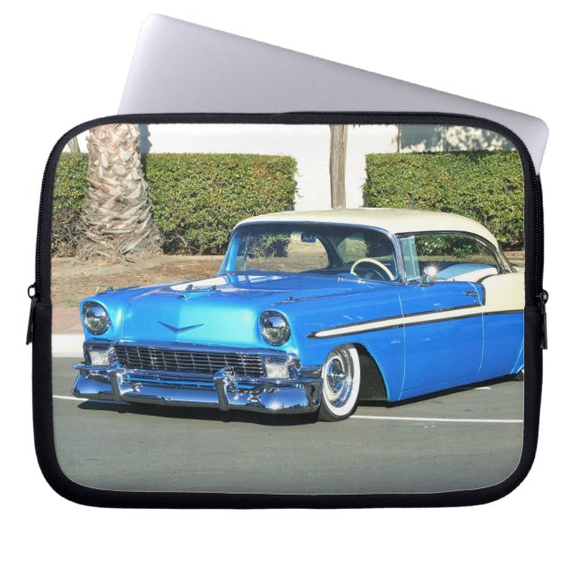 Classic blue car laptop sleeve (Front)