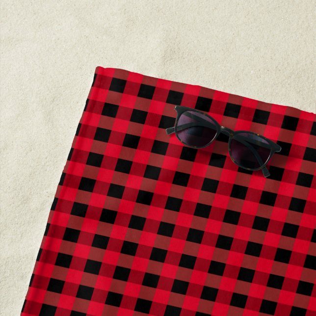 Classic buffalo plaid beach towel (In Situ)