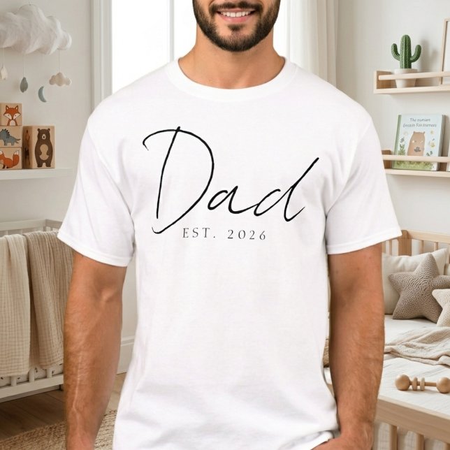 Classic Dad EST Year Simple Family Script Design T-Shirt (Creator Uploaded)