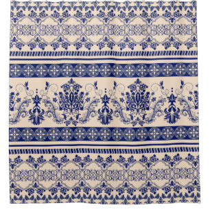 Classic Damask: Ornamental Seamless Wallpaper. Shower Curtain