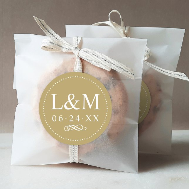 Classic Elegant Gold Monogram Wedding Round Sticker (Creator Uploaded)