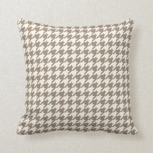 Classic Houndstooth Pattern in Tan and Cream Cushion