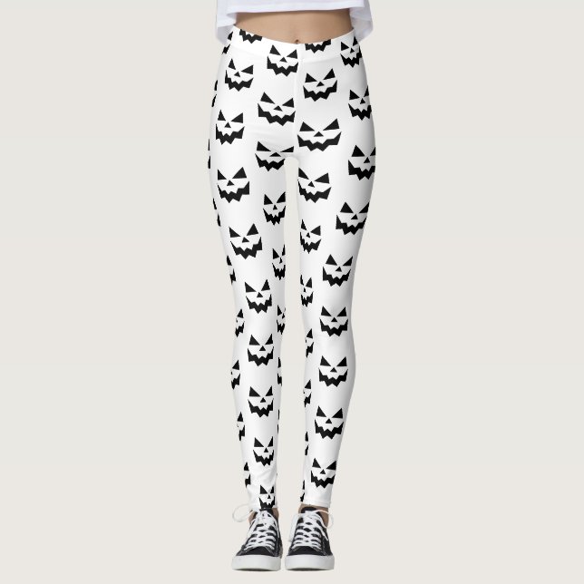 Classic Jack-o-lantern pumpkin face Black & White Leggings (Front)