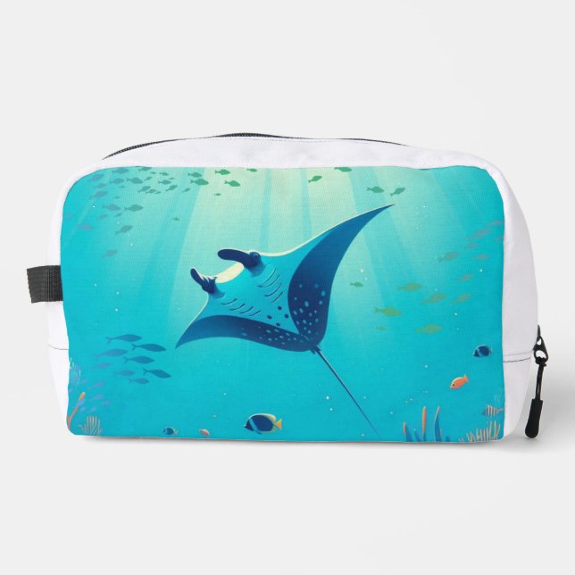 Classic, manta ray coastal art dopp kit (Front)