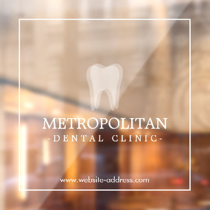 Classic Modern Dentist Tooth Logo