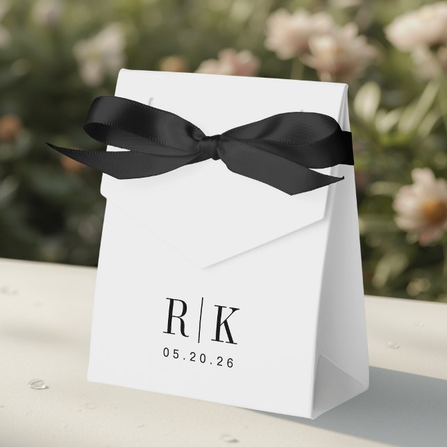 Classic Modern Initials Wedding Favour Box (Creator Uploaded)