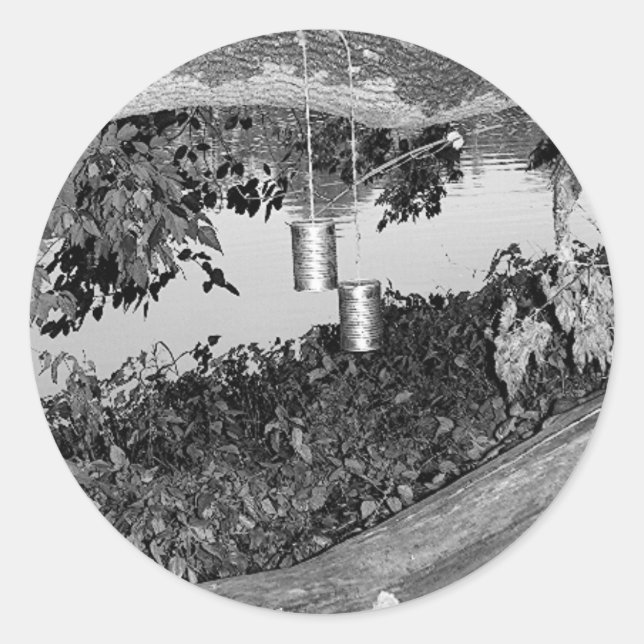 Classic - old string phone round sticker (Front)