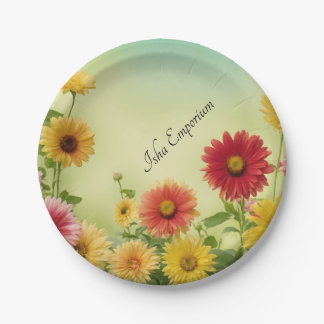 Classic paper plate with a floral design