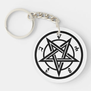 Classic pentagram symbol key ring